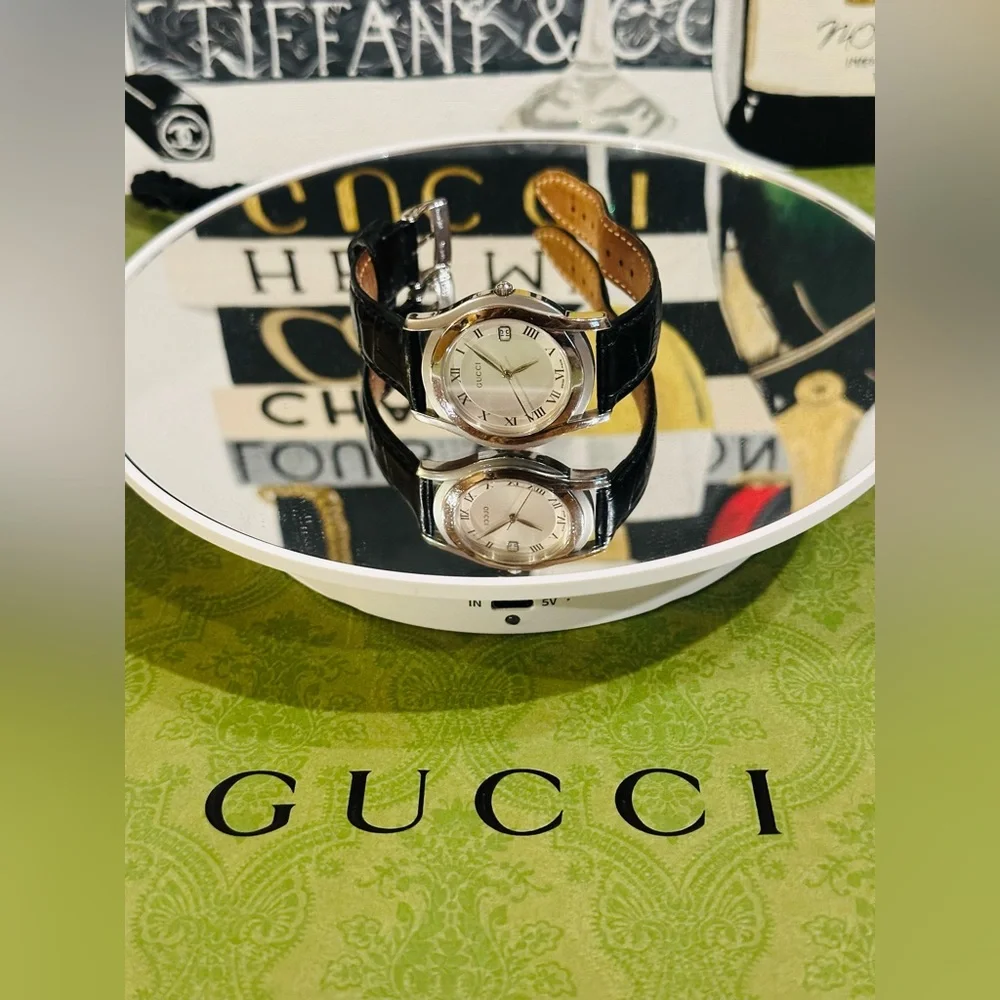 Gucci stylish watch